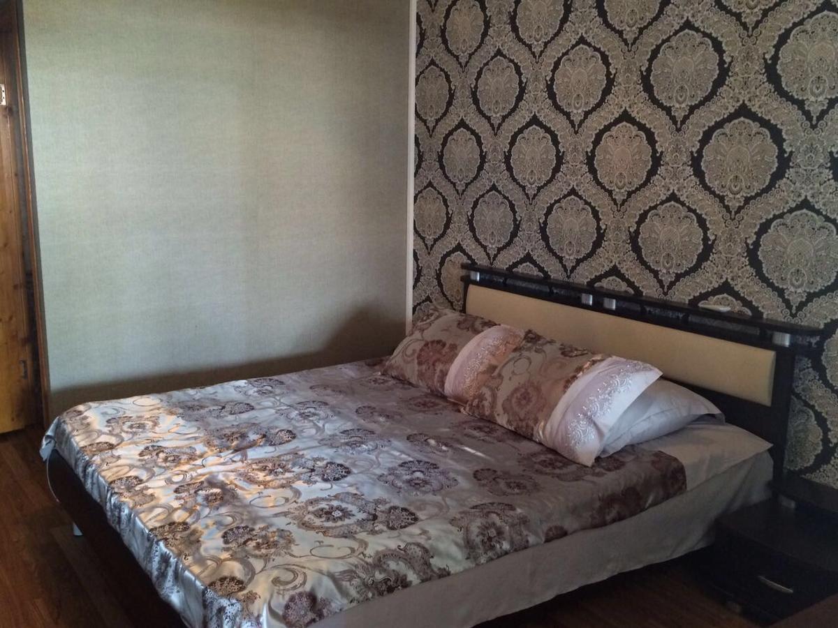 Guest House Liel Sukhumi Bagian luar foto
